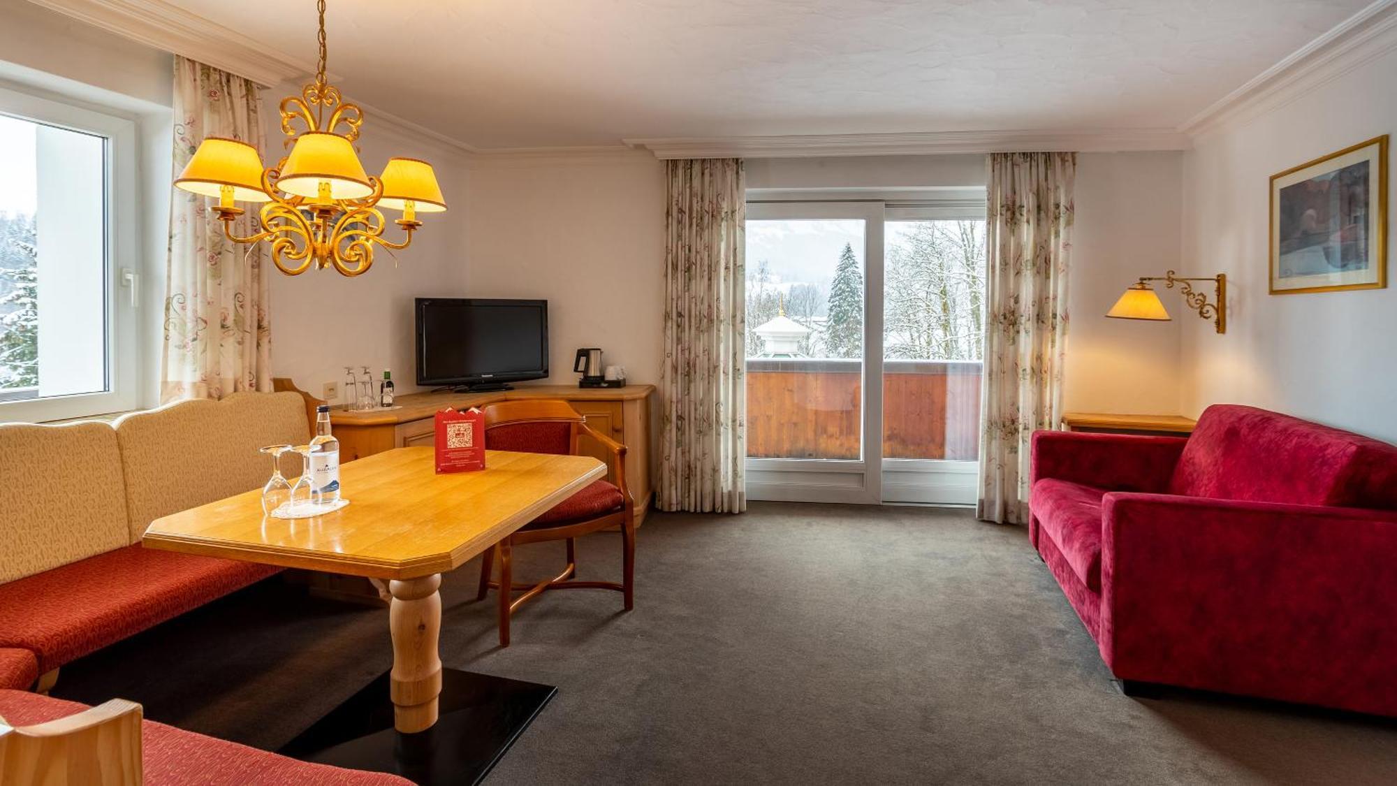 Alpenhotel Oberstdorf - Ein Rovell Hotel Exterior photo