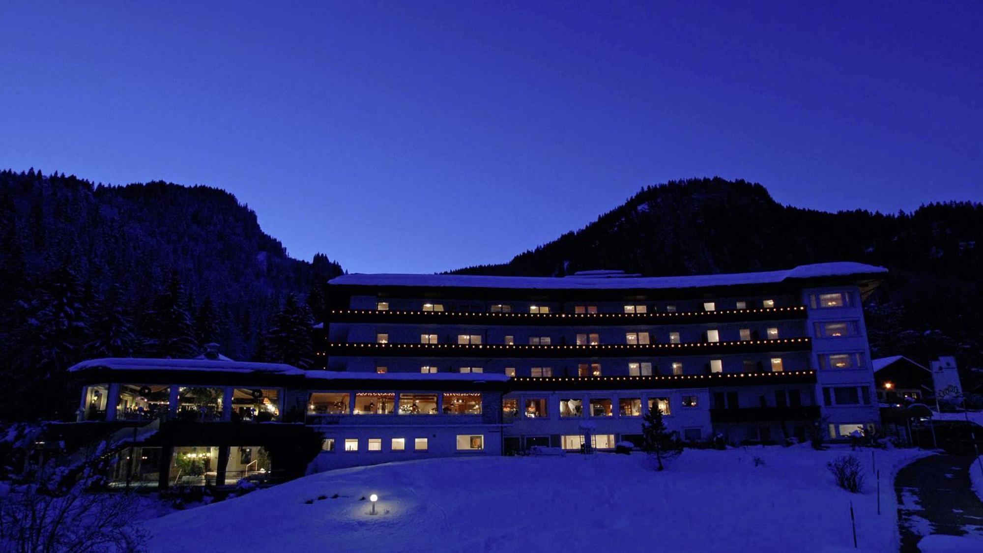 Alpenhotel Oberstdorf - Ein Rovell Hotel Exterior photo