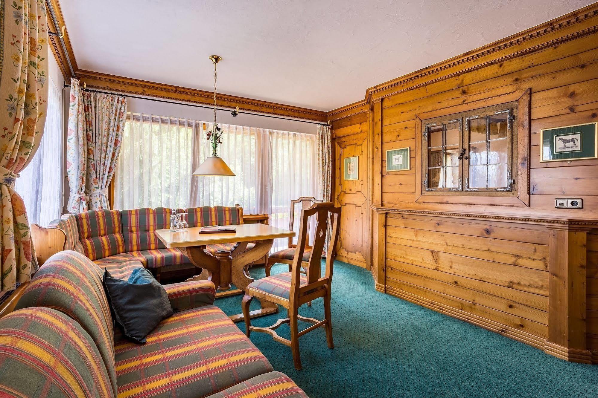Alpenhotel Oberstdorf - Ein Rovell Hotel Exterior photo